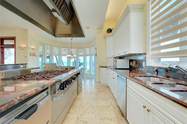 213 THE ESPLANADE S, Venice, FL 34285