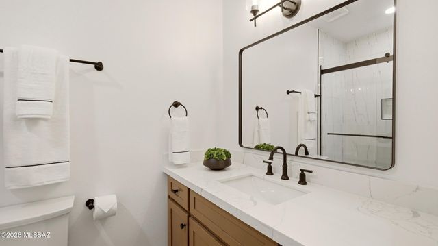 4055 E Alvernon Circle, Tucson, AZ 85718
