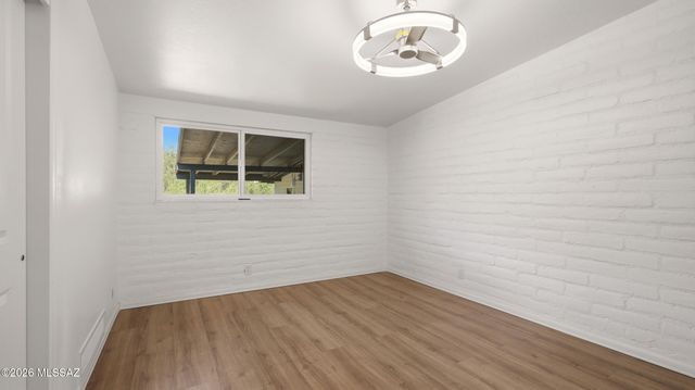 4055 E Alvernon Circle, Tucson, AZ 85718