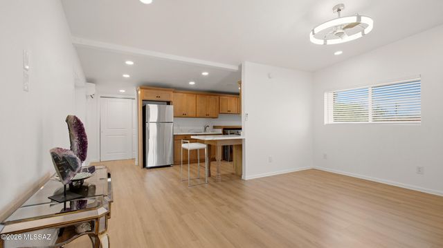 4055 E Alvernon Circle, Tucson, AZ 85718