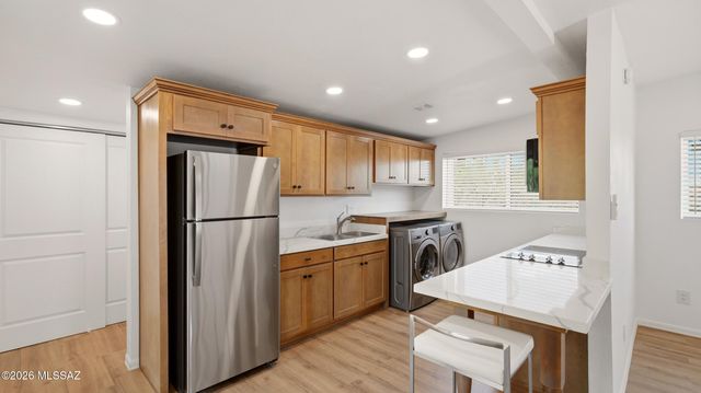 4055 E Alvernon Circle, Tucson, AZ 85718