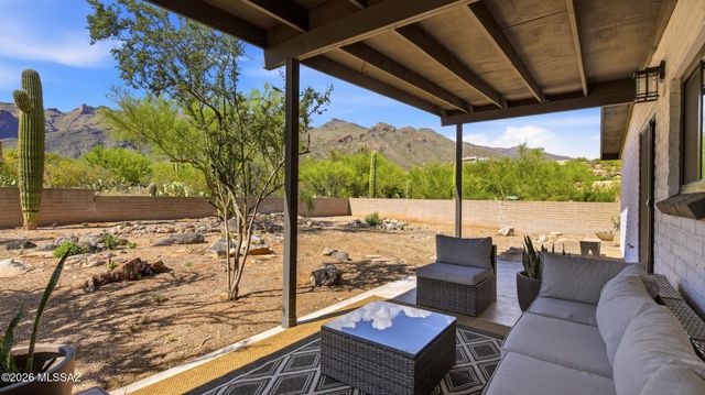 4055 E Alvernon Circle, Tucson, AZ 85718