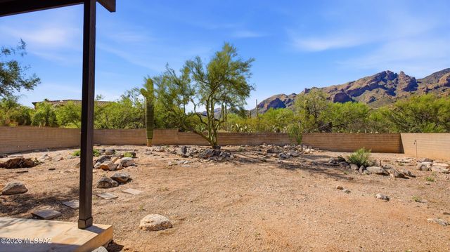4055 E Alvernon Circle, Tucson, AZ 85718
