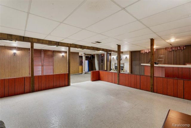 3173 Hedge Drive, Sterling Heights, MI 48310