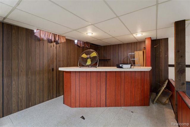 3173 Hedge Drive, Sterling Heights, MI 48310