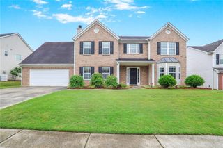 841 Holly Meadow Drive, Buford, GA 30518
