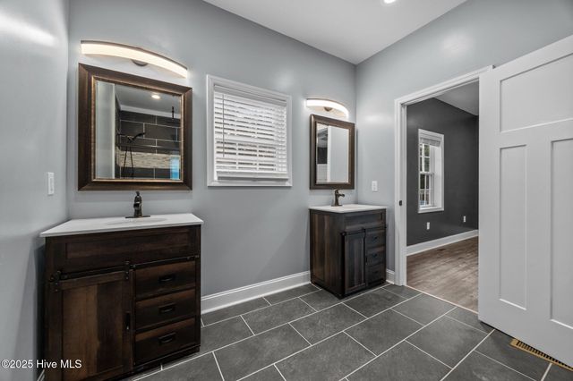 103 Meadowview Road, Jacksonville, NC 28540