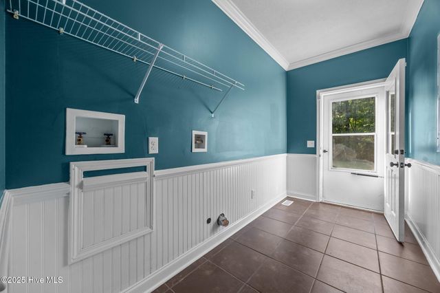 103 Meadowview Road, Jacksonville, NC 28540