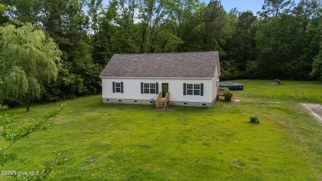 103 Meadowview Road, Jacksonville, NC 28540