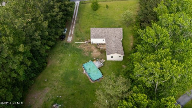 103 Meadowview Road, Jacksonville, NC 28540