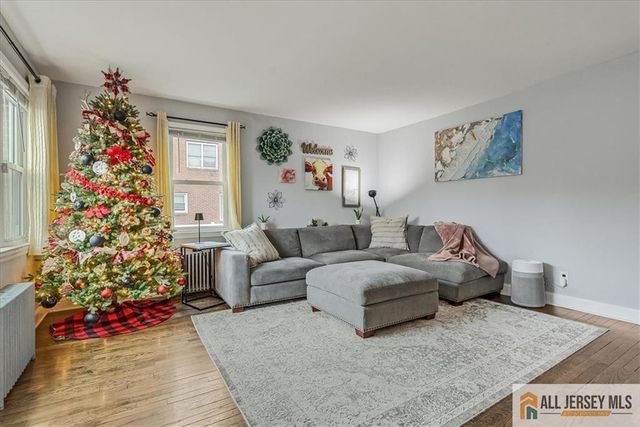 206 Milltown Road, East Brunswick, NJ 08816