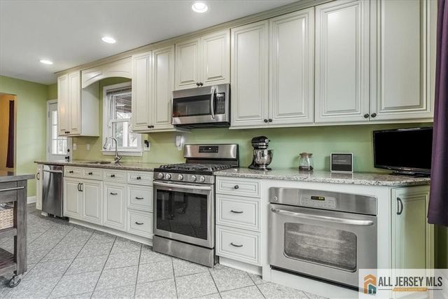 206 Milltown Road, East Brunswick, NJ 08816