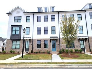 4802 Larkin Pass, Buford, GA 30518