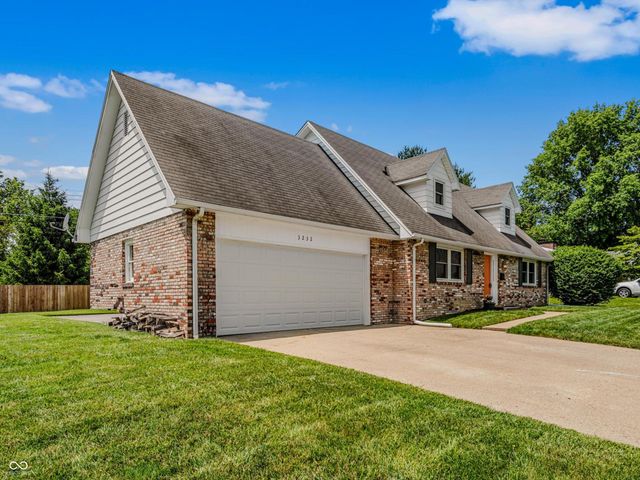 3232 Fairlawn Drive, Columbus, IN 47203