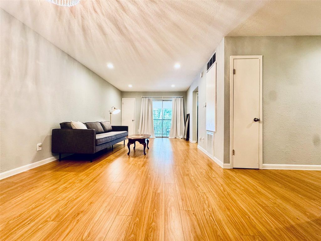 3131 Cummins Street 86, Houston, TX 77027