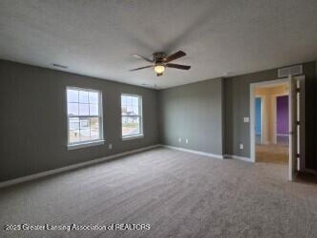 15277 Sherwood Lane, Lansing, MI 48906