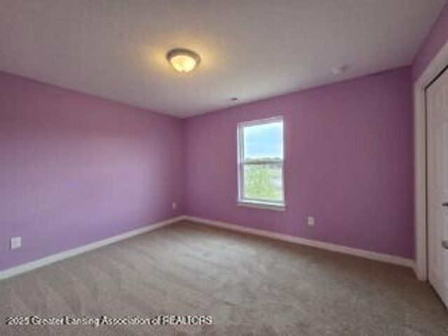 15277 Sherwood Lane, Lansing, MI 48906