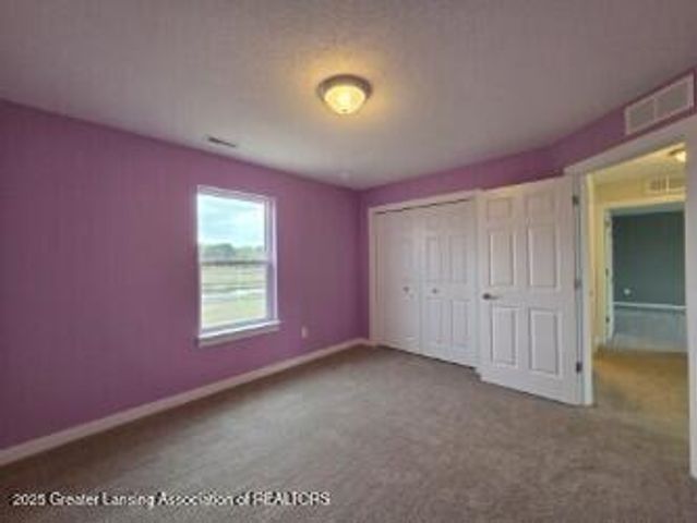 15277 Sherwood Lane, Lansing, MI 48906