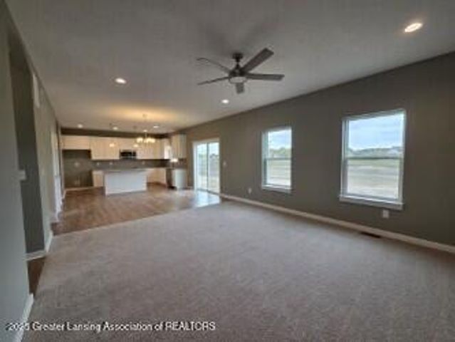 15277 Sherwood Lane, Lansing, MI 48906