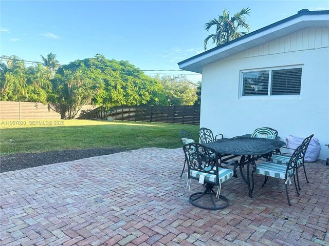 8965 SW 125th Ter, Miami, FL 33176