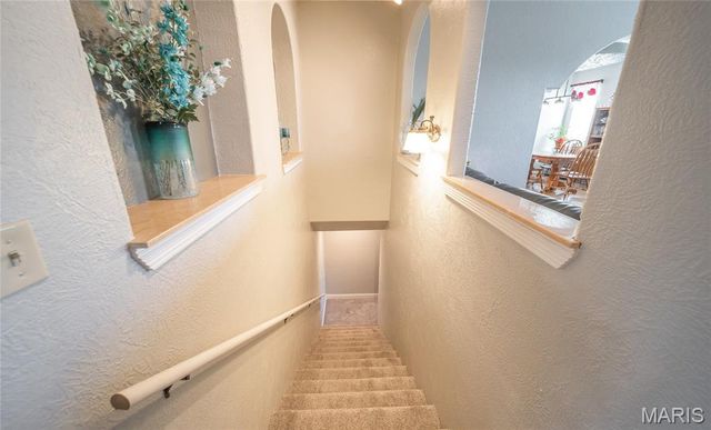 25421 Hideaway Lane, Lebanon, MO 65536