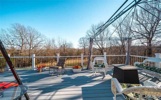 25421 Hideaway Lane, Lebanon, MO 65536