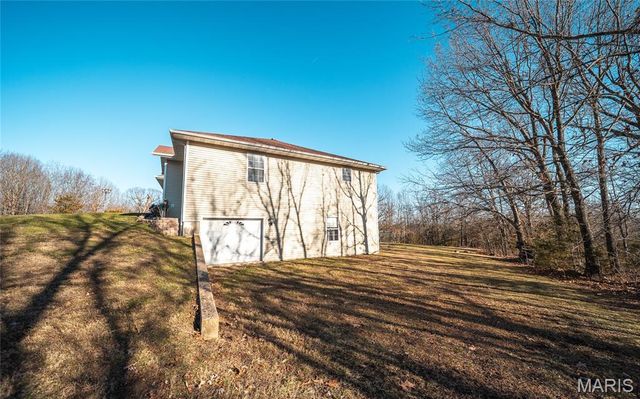 25421 Hideaway Lane, Lebanon, MO 65536