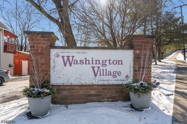 9 Colonial Ct, High Bridge Boro, NJ 08829