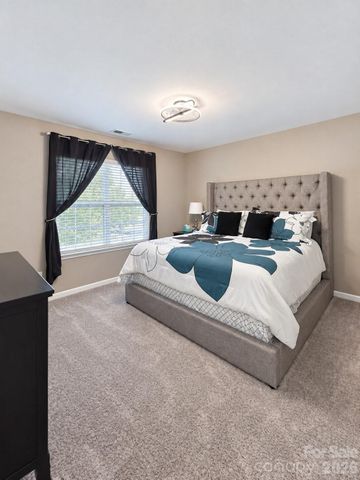 1016 Ellis Pond Drive, Rock Hill, SC 29730