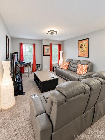 1016 Ellis Pond Drive, Rock Hill, SC 29730