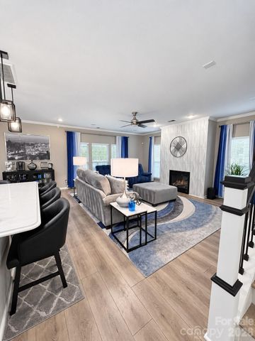 1016 Ellis Pond Drive, Rock Hill, SC 29730