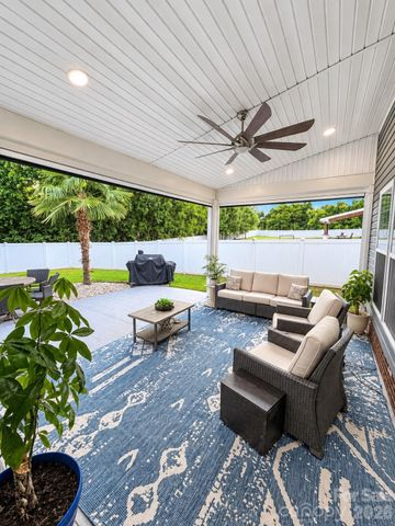1016 Ellis Pond Drive, Rock Hill, SC 29730