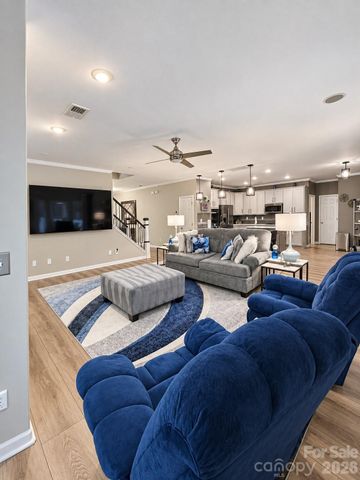 1016 Ellis Pond Drive, Rock Hill, SC 29730