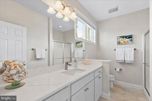 40081 OCEANSIDE DR, Fenwick Island, DE 19944