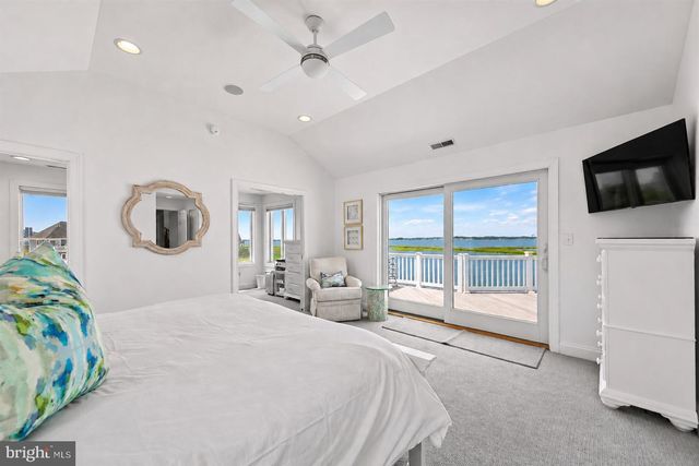 40081 OCEANSIDE DR, Fenwick Island, DE 19944