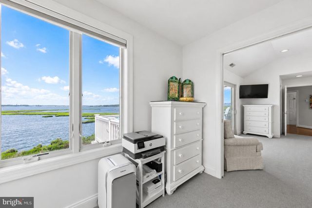 40081 OCEANSIDE DR, Fenwick Island, DE 19944