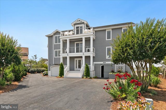 40081 OCEANSIDE DR, Fenwick Island, DE 19944