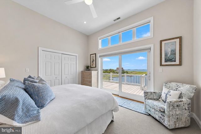 40081 OCEANSIDE DR, Fenwick Island, DE 19944