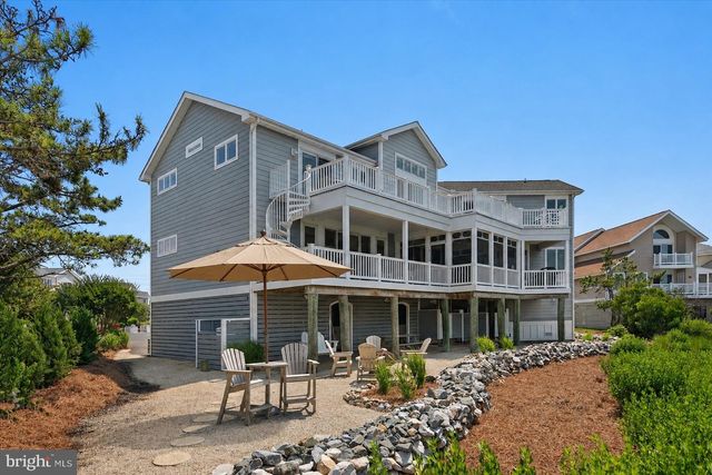 40081 OCEANSIDE DR, Fenwick Island, DE 19944