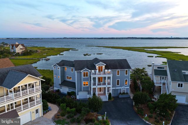 40081 OCEANSIDE DR, Fenwick Island, DE 19944