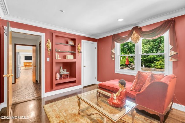 34 Kingsley Drive, Manalapan, NJ 07726