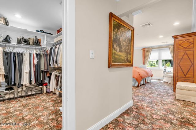 34 Kingsley Drive, Manalapan, NJ 07726