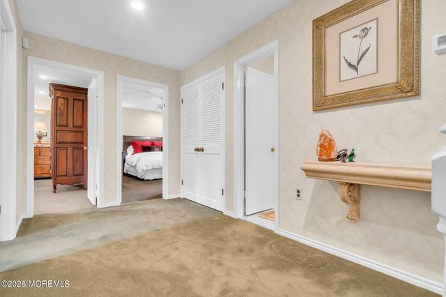 34 Kingsley Drive, Manalapan, NJ 07726