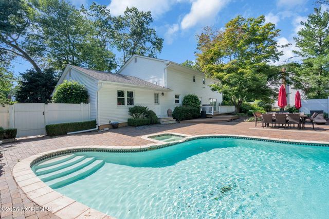 34 Kingsley Drive, Manalapan, NJ 07726