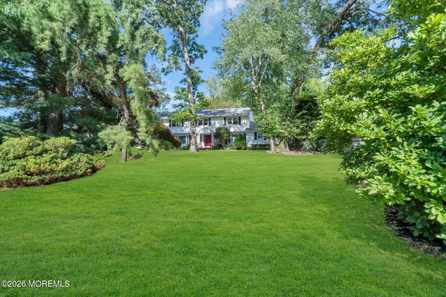 34 Kingsley Drive, Manalapan, NJ 07726