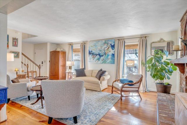 5721 Scenic Hills DR, Roanoke, VA 24018