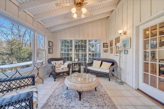 5721 Scenic Hills DR, Roanoke, VA 24018