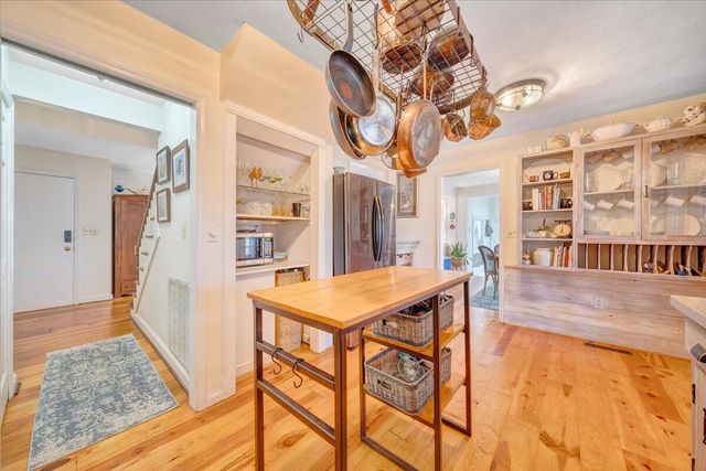 5721 Scenic Hills DR, Roanoke, VA 24018