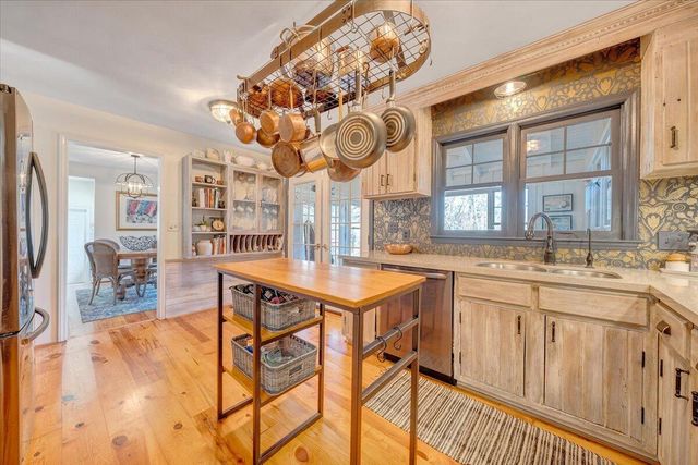 5721 Scenic Hills DR, Roanoke, VA 24018