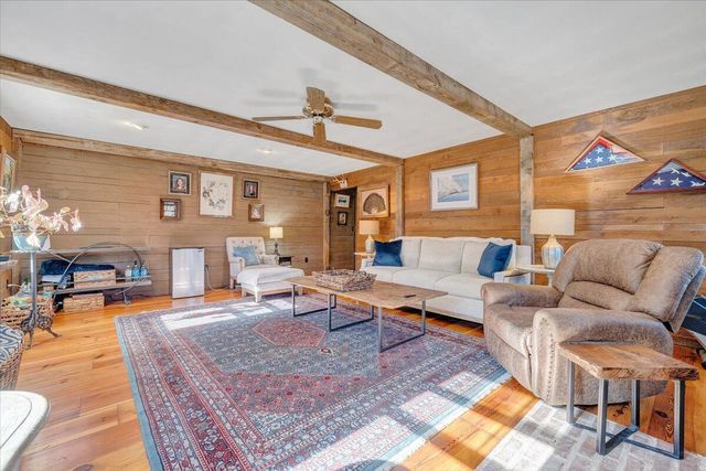 5721 Scenic Hills DR, Roanoke, VA 24018